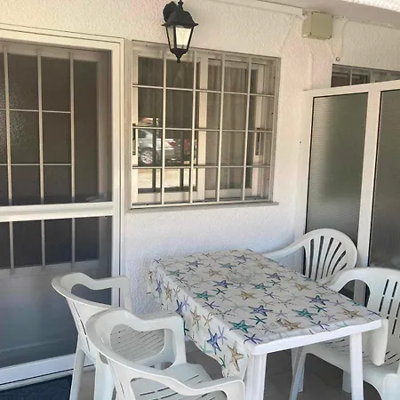 Holiday home Dimitra's Family 4 *